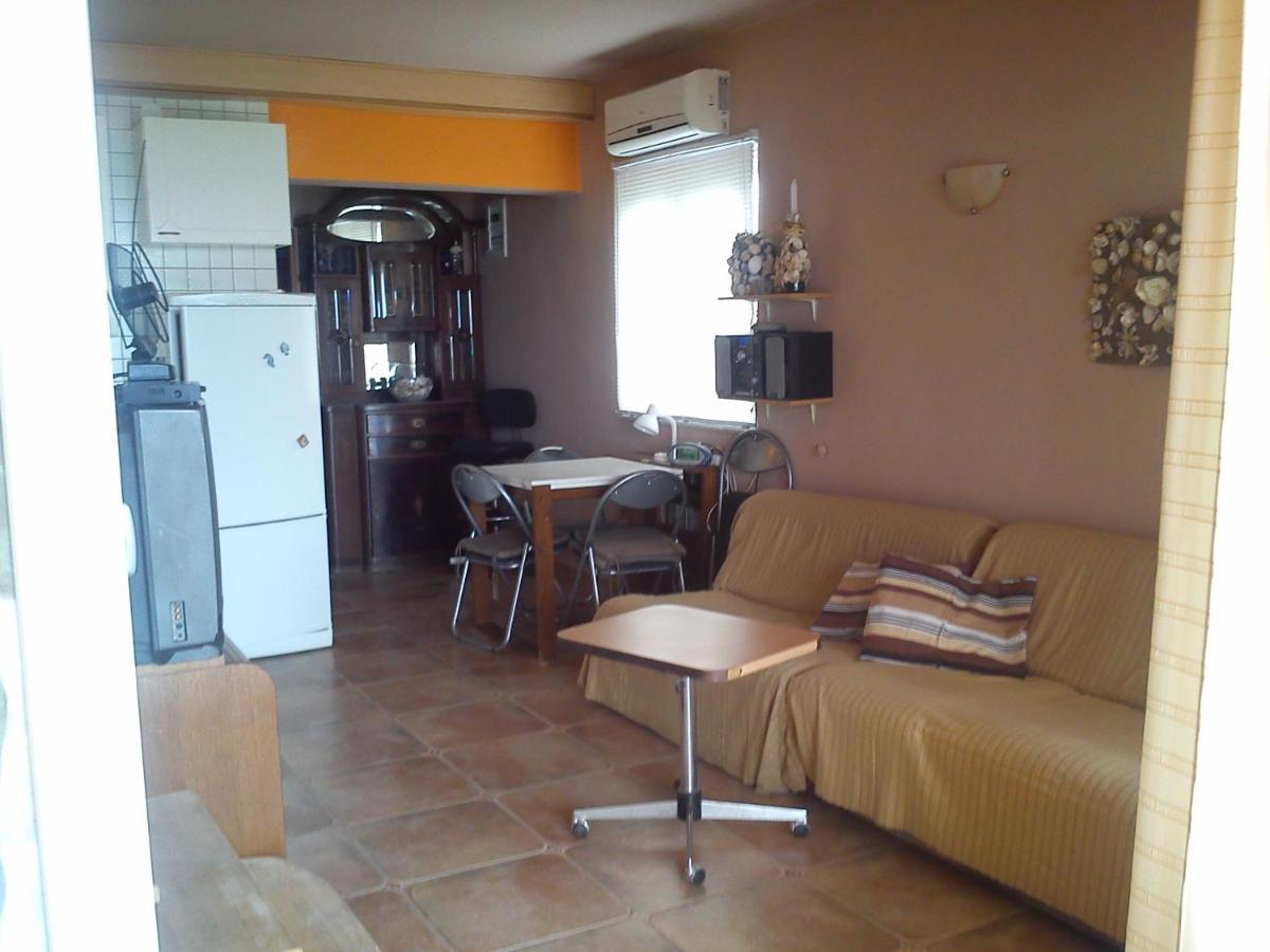 Apartman Atanasov Seline Eksteriør billede